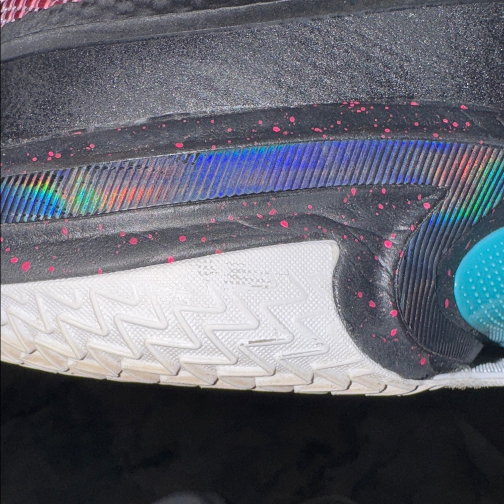 Multicolor Jordan sneakers - Picture 6 of 6